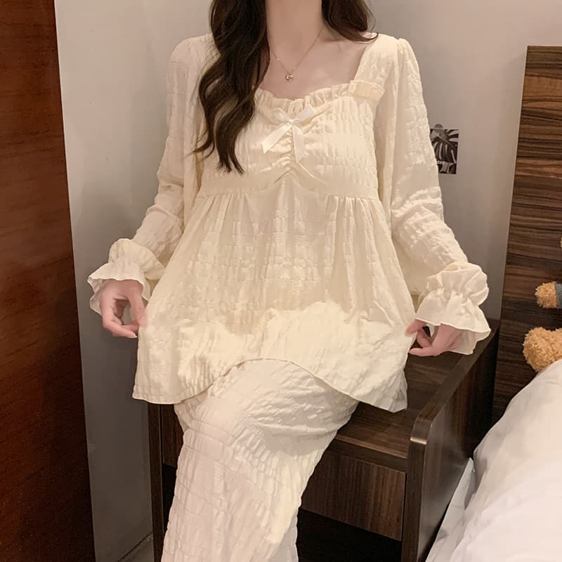 ベージュコーデ お姫様風 たっぷりギャザー パジャマ上下セット