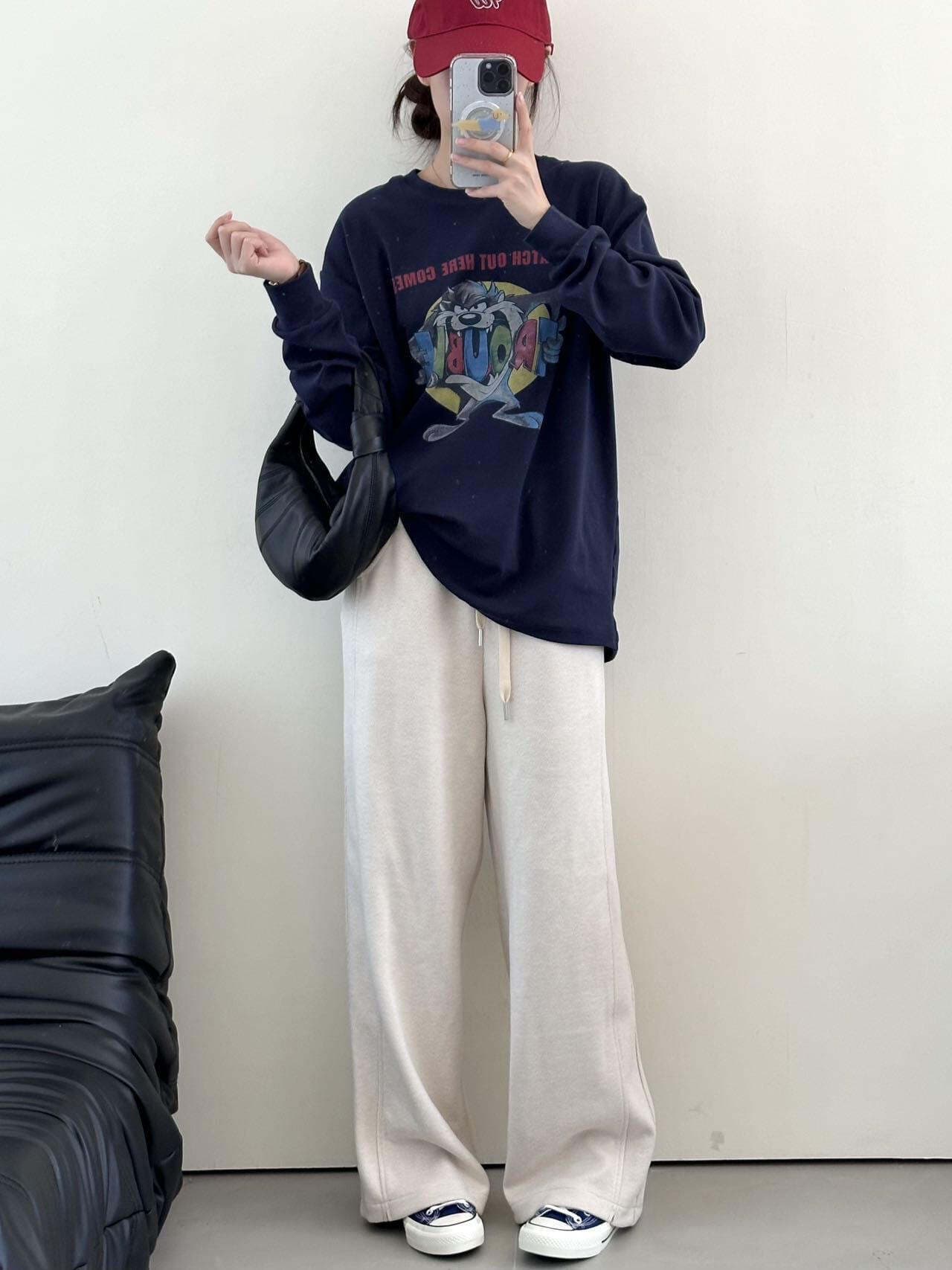 ベージュコーデ リラックスウエストワイドパンツ
