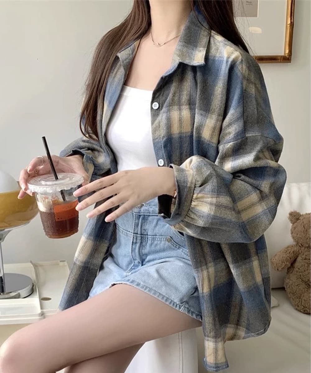 ベージュコーデ 女性用格子柄シャツトップス復古風長袖