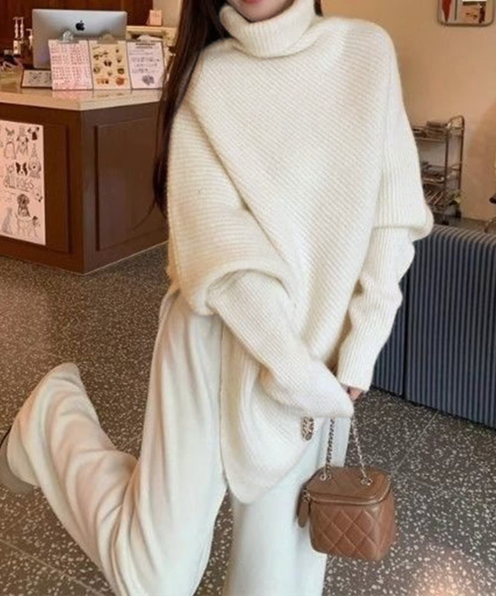ベージュコーデ 変形裾ハイネックニットセータートップス
