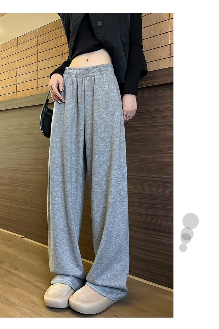 ベージュコーデ リラックスワイドロング美脚パンツ