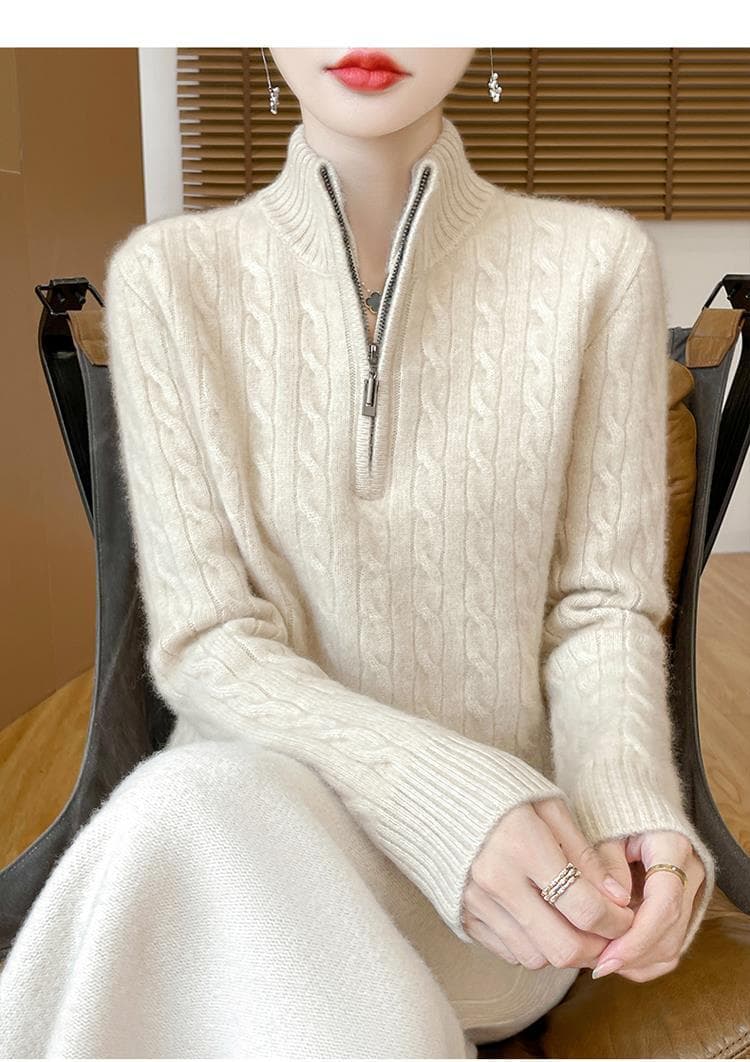 ベージュコーデ 冬仕様ケーブル編みハーフジップニット